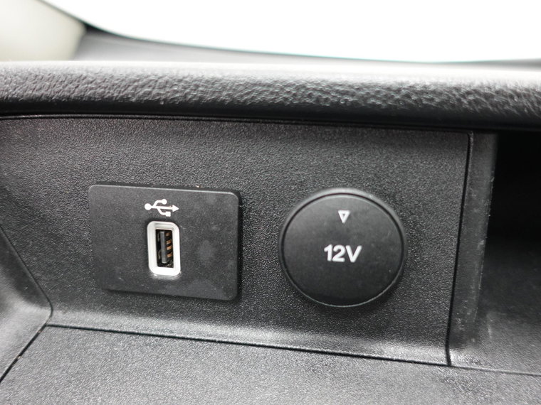 Vehicle Image 35