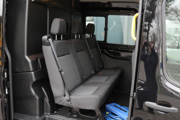 Vehicle Image 19