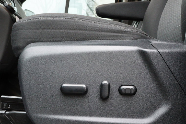 Vehicle Image 34