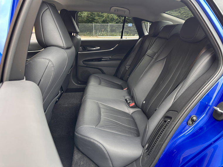 Vehicle Image 26