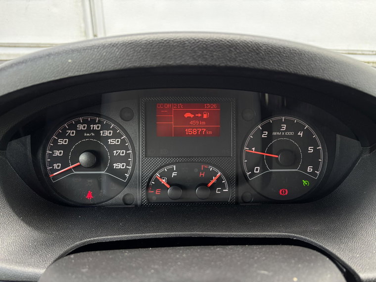 Vehicle Image 19