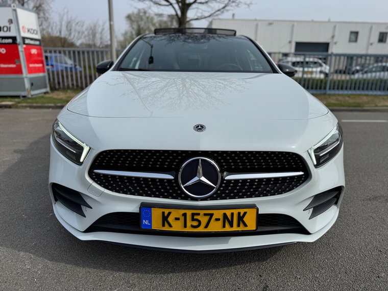 Vehicle Image 28