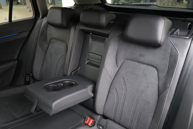 Vehicle Image 40