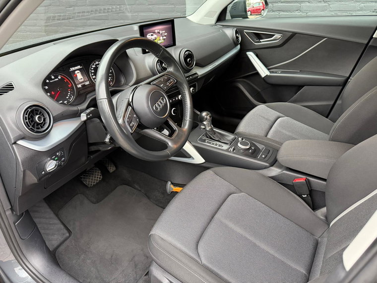 Vehicle Image 13