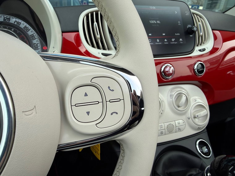 Vehicle Image 28