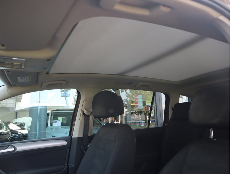 Vehicle Image 33