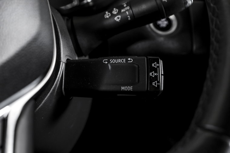 Vehicle Image 43