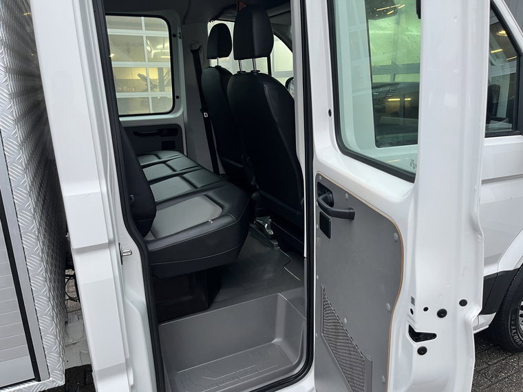 Vehicle Image 30