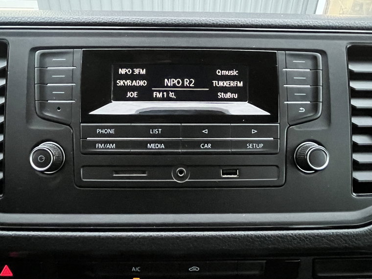 Vehicle Image 37