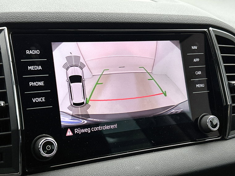 Vehicle Image 19