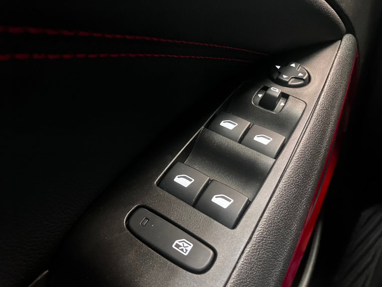 Vehicle Image 33