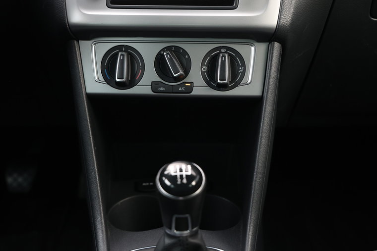 Vehicle Image 41