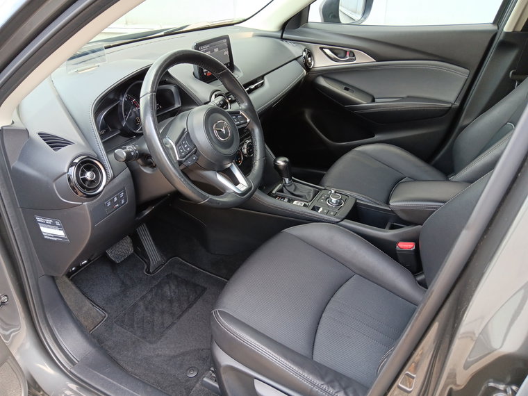 Vehicle Image 13