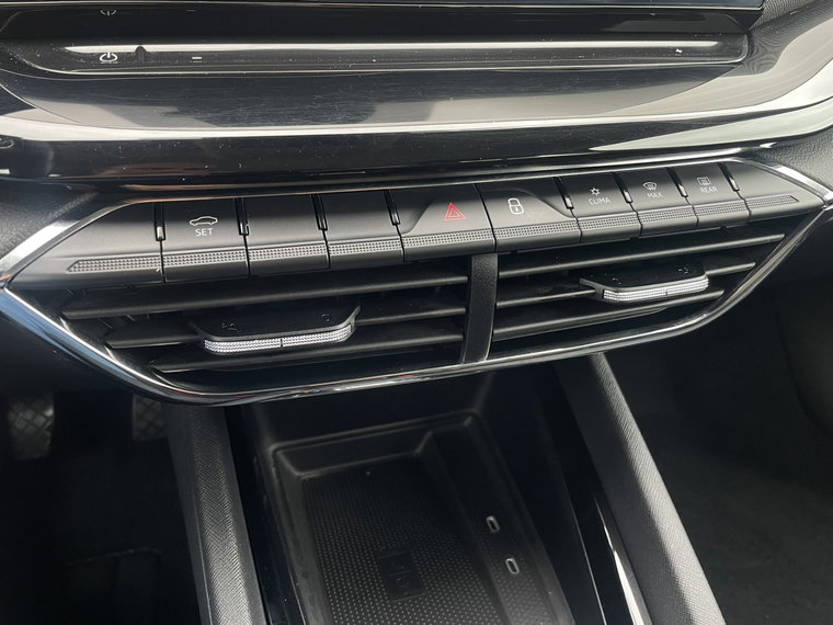 Vehicle Image 45