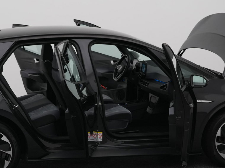 Vehicle Image 35