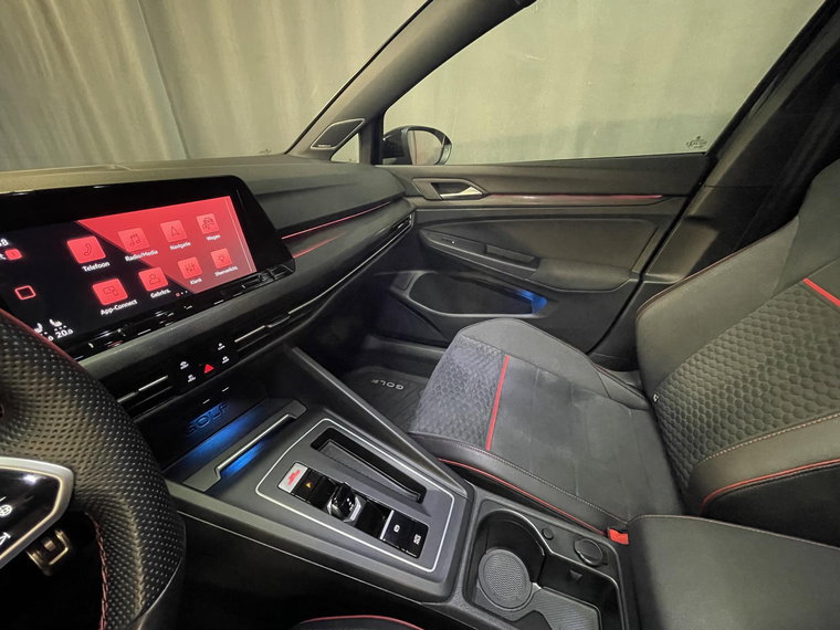 Vehicle Image 33