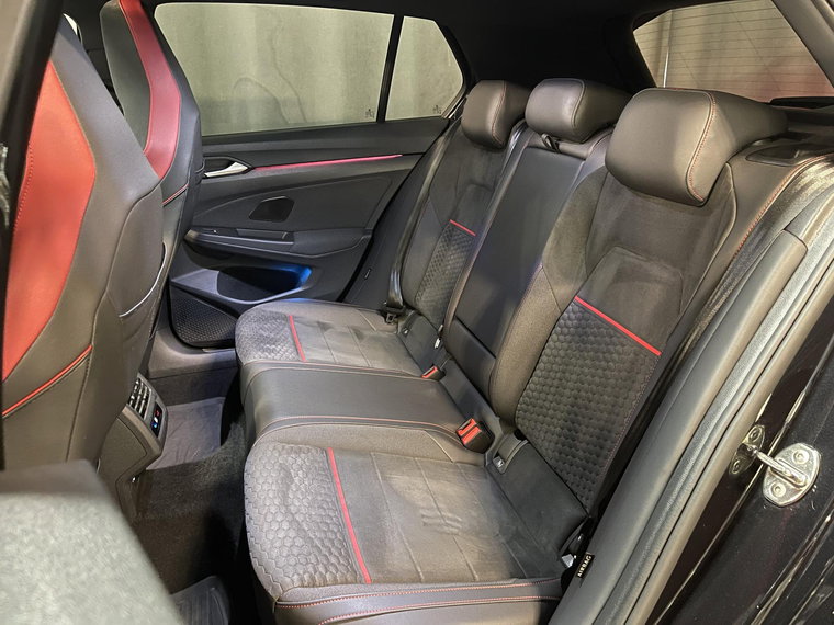 Vehicle Image 40