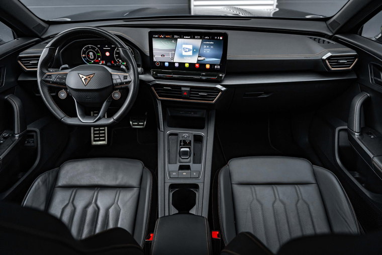 Vehicle Image 13