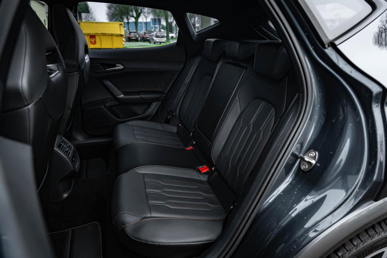 Vehicle Image 30