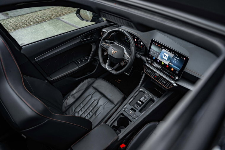 Vehicle Image 35