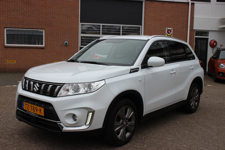 Vehicle Image 9