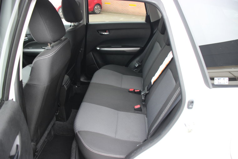 Vehicle Image 11