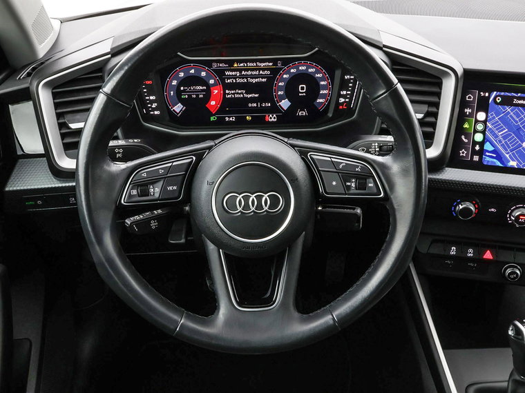 Vehicle Image 21