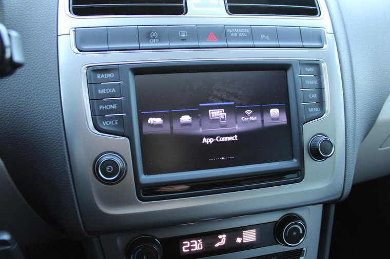 Vehicle Image 36