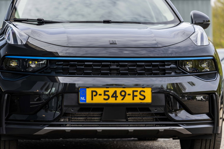 Vehicle Image 12
