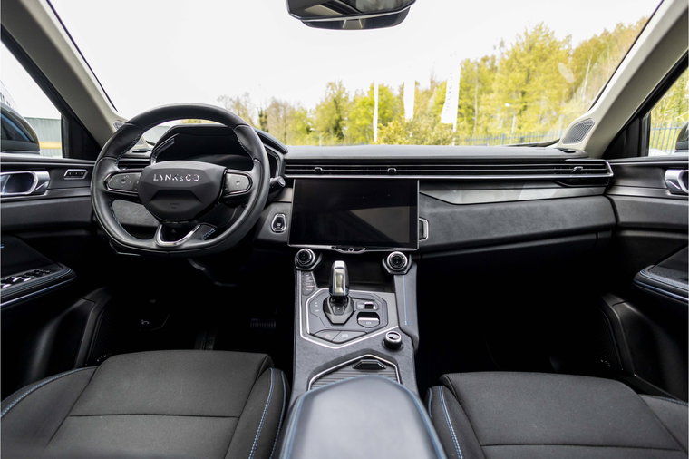Vehicle Image 18