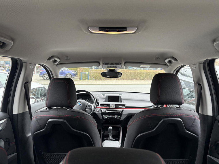 Vehicle Image 31