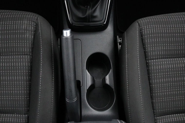 Vehicle Image 38