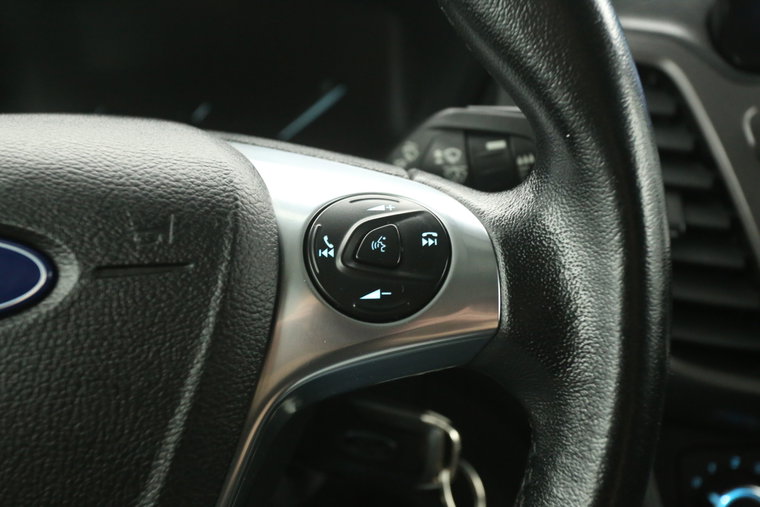 Vehicle Image 17