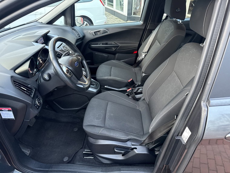 Vehicle Image 17