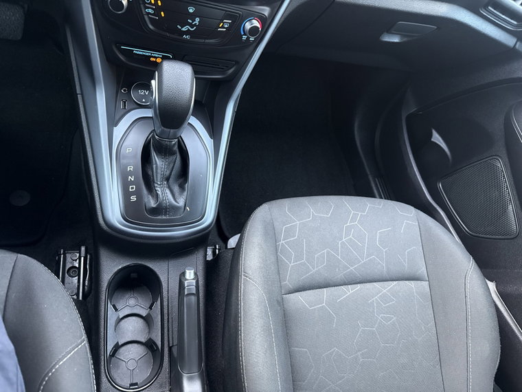 Vehicle Image 19