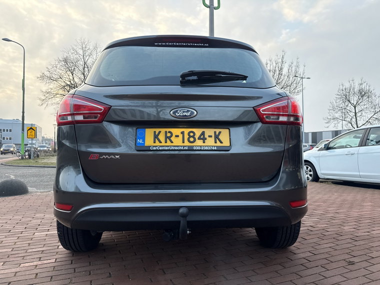 Vehicle Image 27