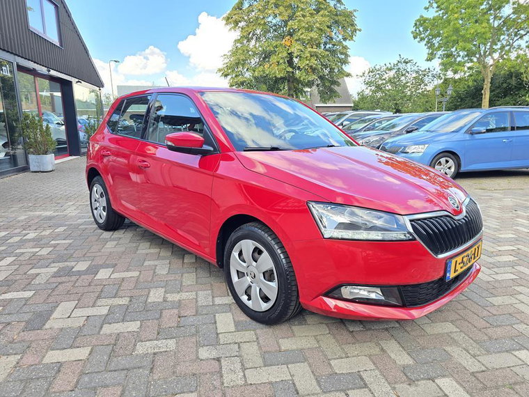 Vehicle Image 35
