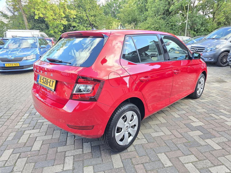 Vehicle Image 39