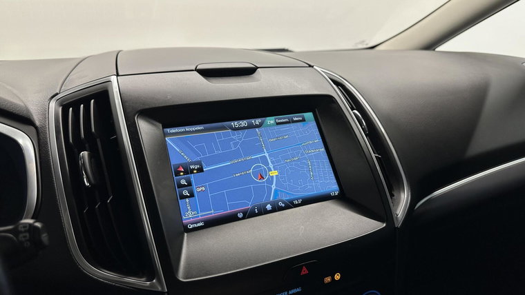 Vehicle Image 39