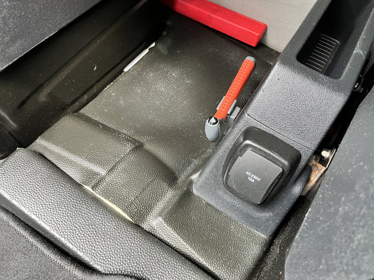 Vehicle Image 40