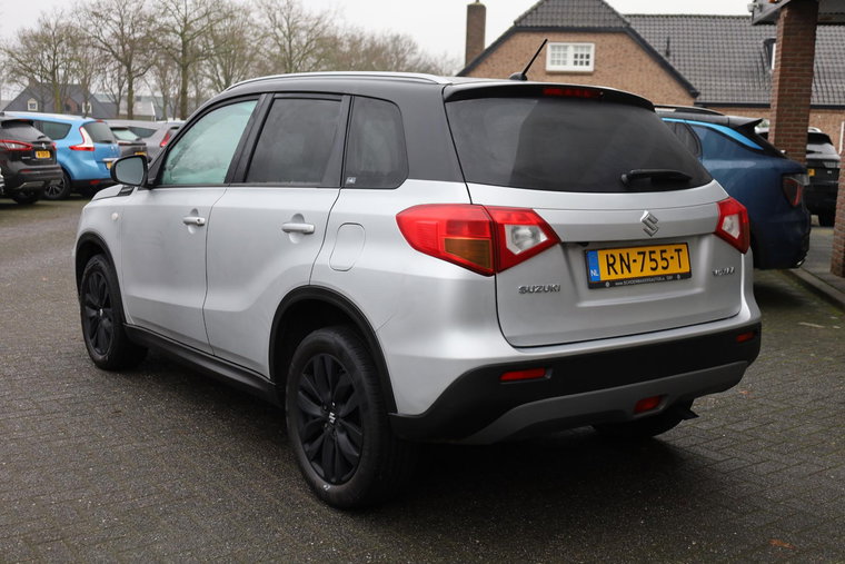 Vehicle Image 29
