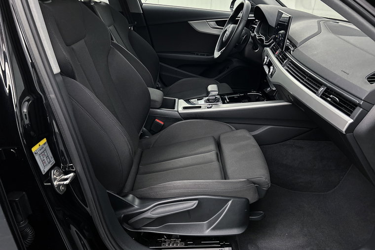 Vehicle Image 33