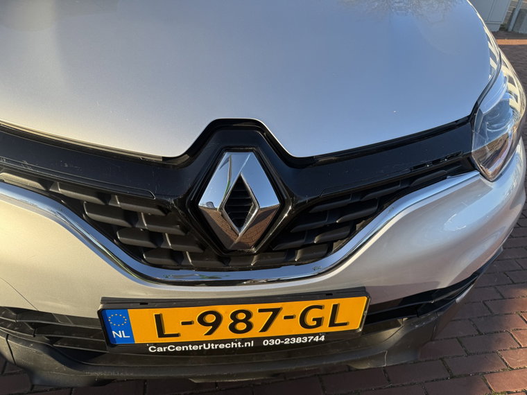 Vehicle Image 52
