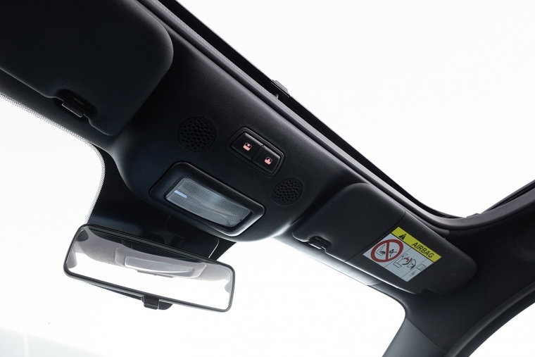 Vehicle Image 18