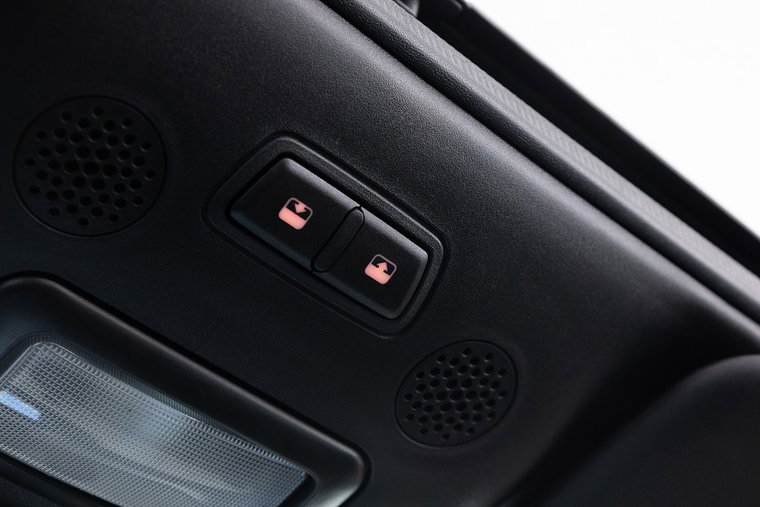 Vehicle Image 19