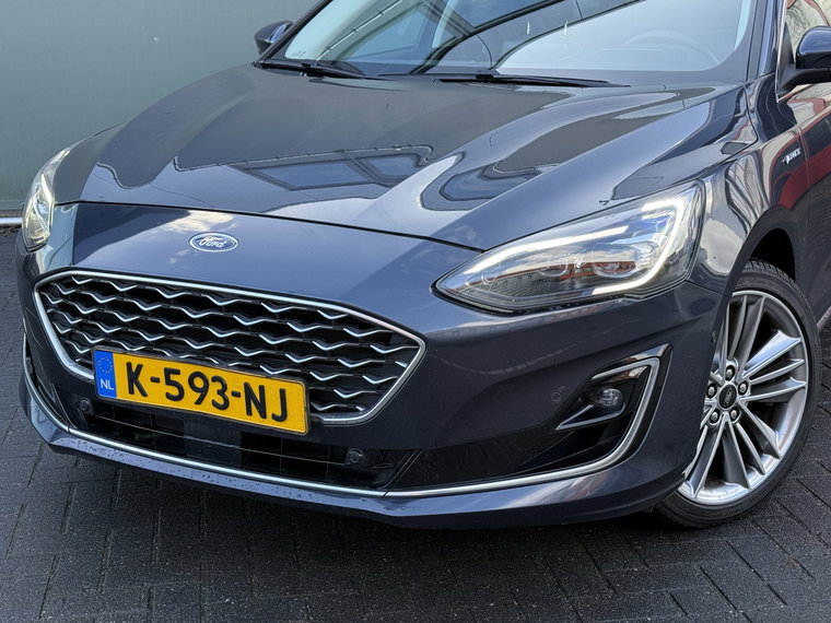 Vehicle Image 32