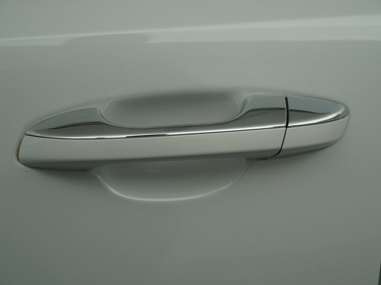 Vehicle Image 17