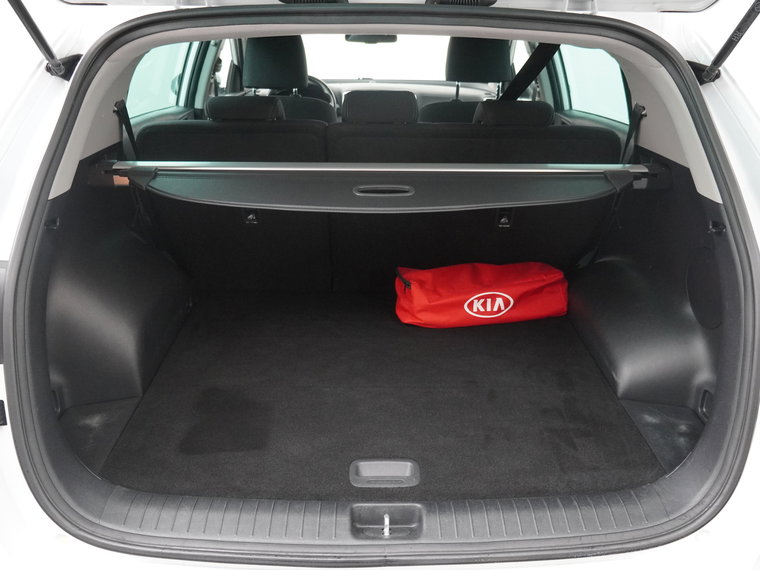 Vehicle Image 37