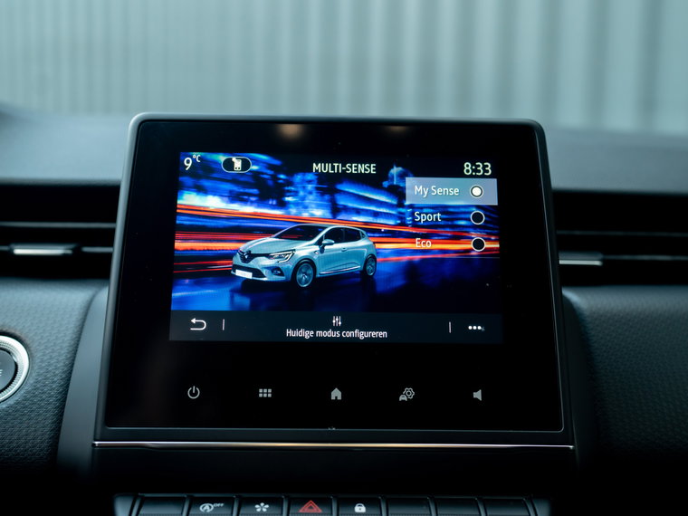 Vehicle Image 35