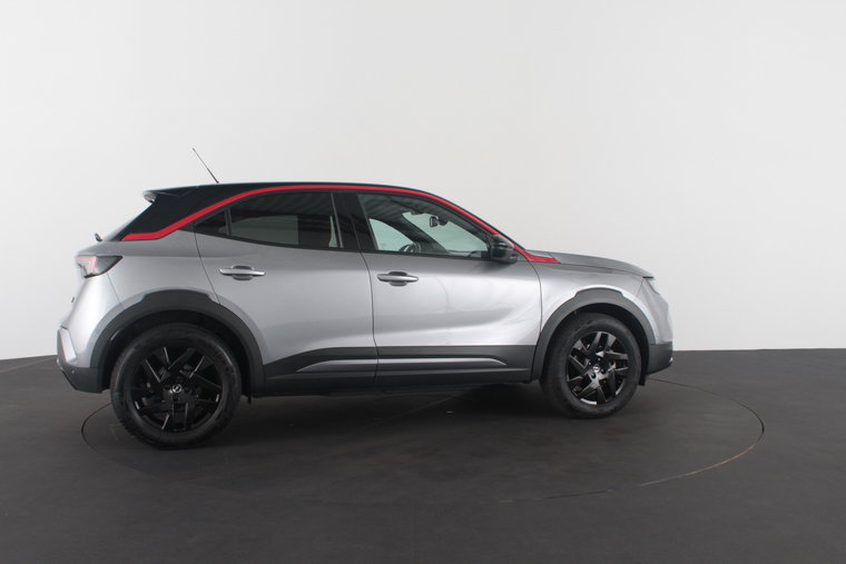 Vehicle Image 13